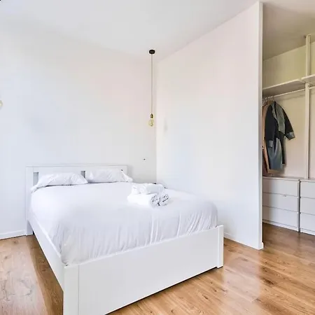 Superb Near Parc Longchamp Apartment *