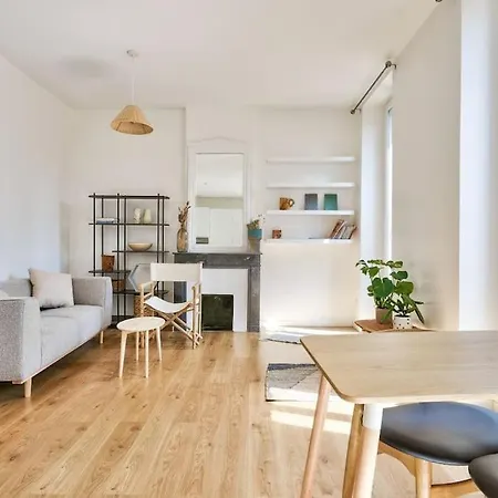 Superb Near Parc Longchamp Apartment Marseilles