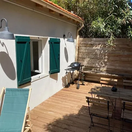 Petite Maison Typique De Marseilles