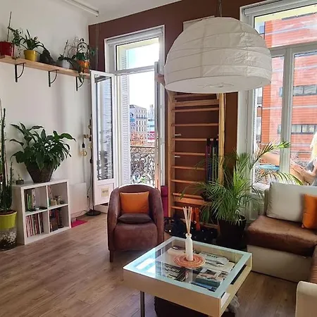 Atelier Place De La Joliette Apartment