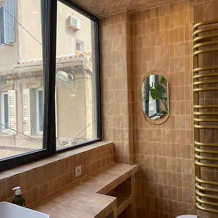Vallon Des Auffes : Le Cabanon De Maurice Marseille