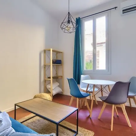 Cosy With Terrace Near The Center Marseille