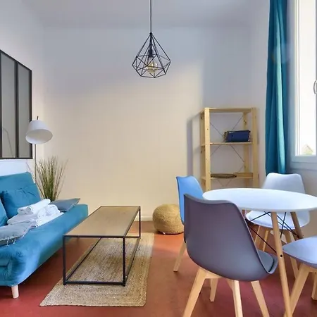 Cosy With Terrace Near The Center Apartment *