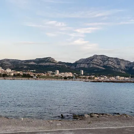 Sun Escape, Renove Climatise 3 Pieces 4-6 Pers, 350m De La Marseille