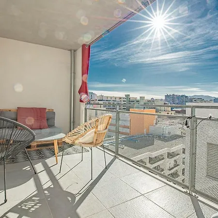 Centre Avec Rooftop Apartment