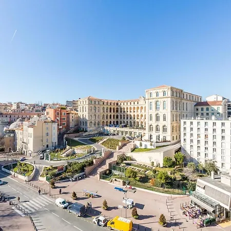 La Belle Vue - 65m2 Au Dernier Etage Avec Ascenseur Apartment Marseilles