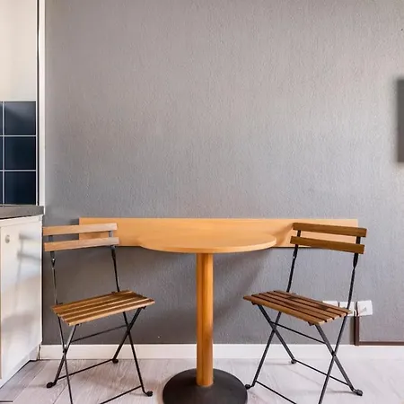 Prado Perier Apartment