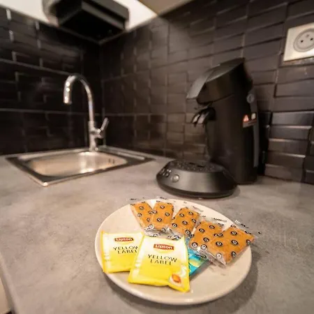 *appartement Climatise Au Coeur Du Vieux Port* Appartement *
