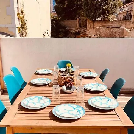 La Corniche Familiale Villa *