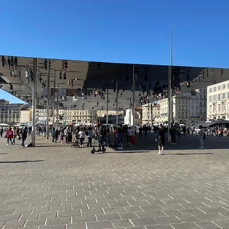 Marseillais - Vieux Port Марсель