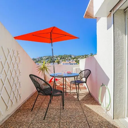 Studio Avec Terrasse Vue Mer Et Climatisation *