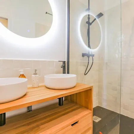Le Rouget - Appart 1 Ch - Vieux-port Canebiere Apartment Marseille