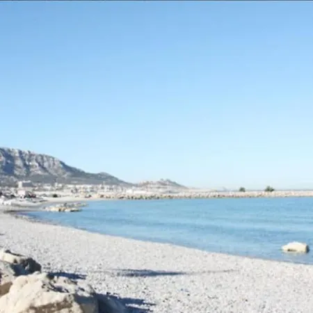 Cosy Avec Terrasse Parking Proche Plages Et Calanques *