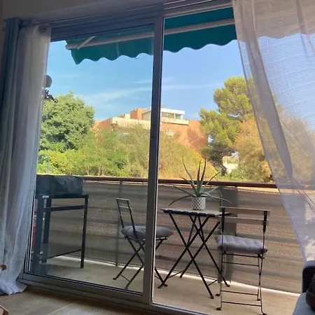 Apartment Cosy Avec Terrasse Parking Proche Plages Et Calanques