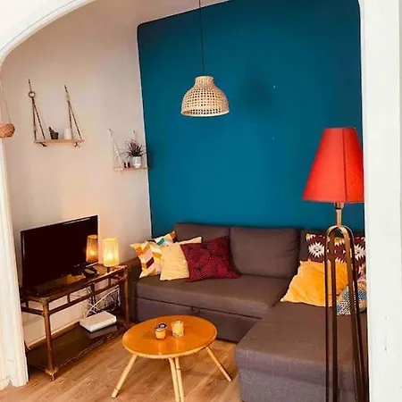T3 Palais Longchamp Apartment *