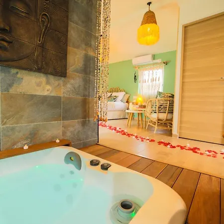Bed & Breakfast O Balinais Mini Avec Et Piscine Privative Marseille