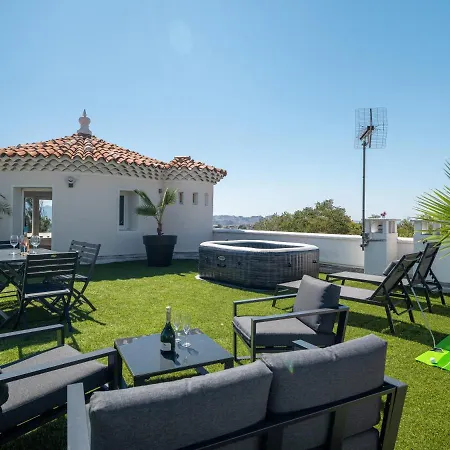 La Bastide De St Barnabe Jacuzzi Climatisation Parking Petanque Apartment *
