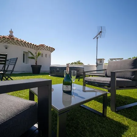 La Bastide De St Barnabe Jacuzzi Climatisation Parking Petanque