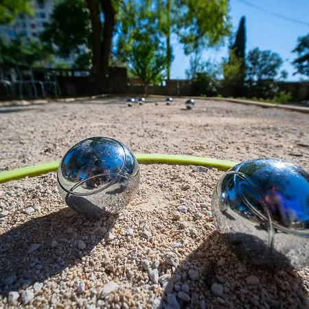 La Bastide De St Barnabe Jacuzzi Climatisation Parking Petanque Marseille