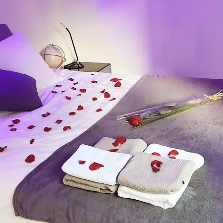 La Bonne Etoile ! Romantique ! Jacuzzi Et Piscine 马赛