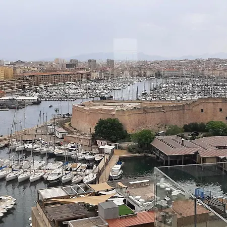 Apartment Duplex Vieux Port Complet 4 Couchages Climatise Entire 2 Beds For 4 Persons *