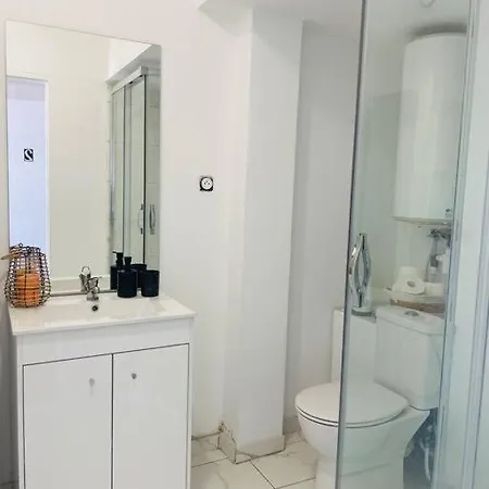 Petit Centre Joliette Apartment *