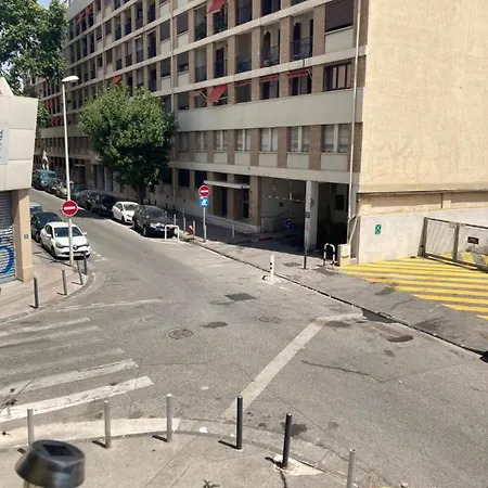 Le 100m2 Apartment *