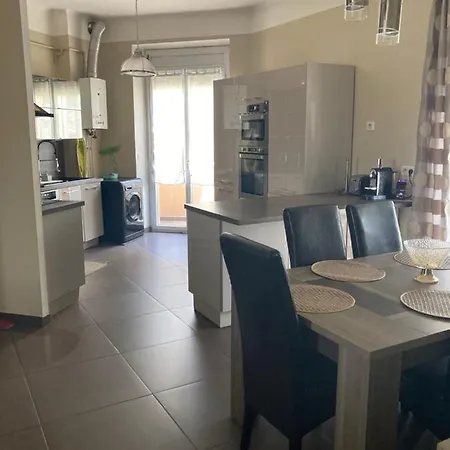 Le 100m2 Apartment Marseille