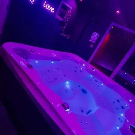 Avec Jacuzzi, Et Terrasse Appartement Marseille