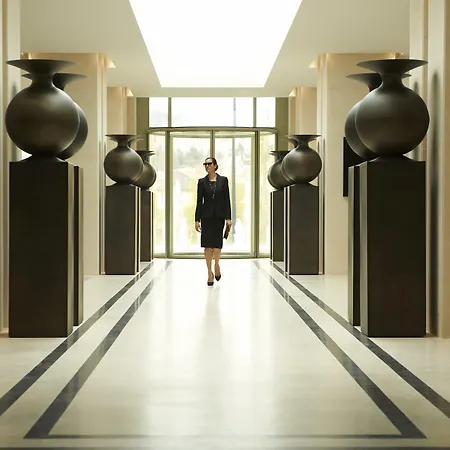 Intercontinental - Dieu, An Ihg