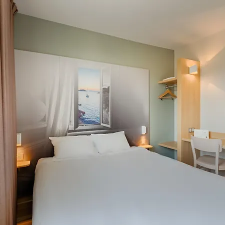 La Valentine Saint Menet Hotell