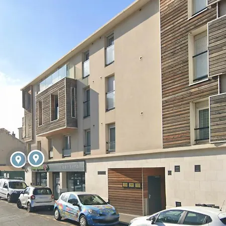 T2 Prado / Velodrome Apartment *