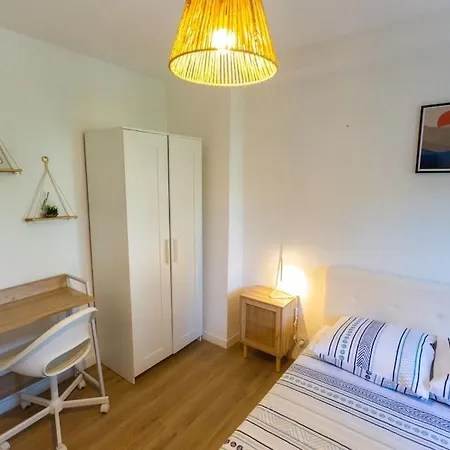 Apartamento T5, 4 Chambres, St Charles/joliette Wifi, Terrasse *