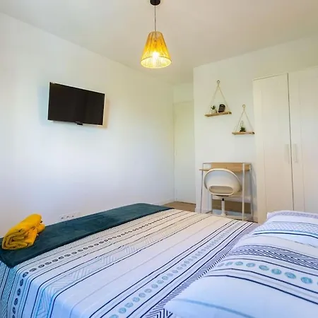 Apartamento T5, 4 Chambres, St Charles/joliette Wifi, Terrasse *