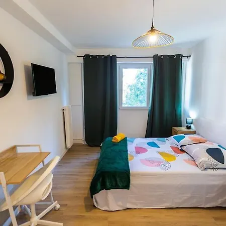 Apartamento T5, 4 Chambres, St Charles/joliette Wifi, Terrasse
