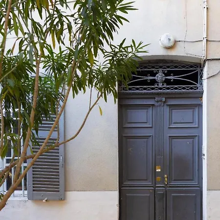 Appartement Tres Bel Avec Jolie Vue Dans Le Quartier Prise De Vauban