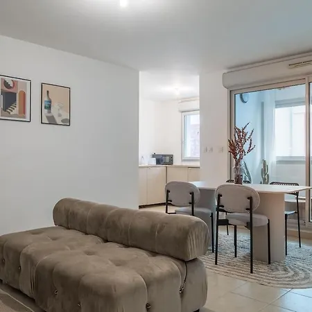 Apartamento T2 Panier Avec Loggia *