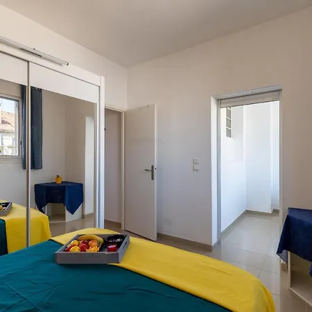 Appartement Celebre Vieux Port, *
