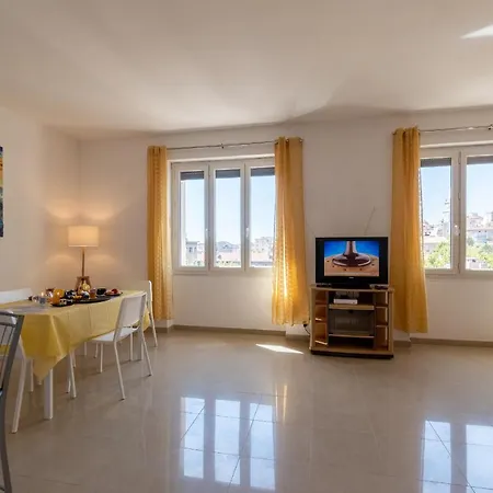 Appartement Celebre Vieux Port,