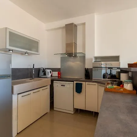 Appartement Celebre Vieux Port, Marseilles