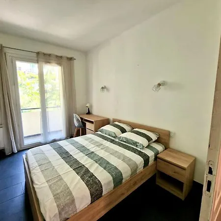 Апартаменты Cosy : 3 *