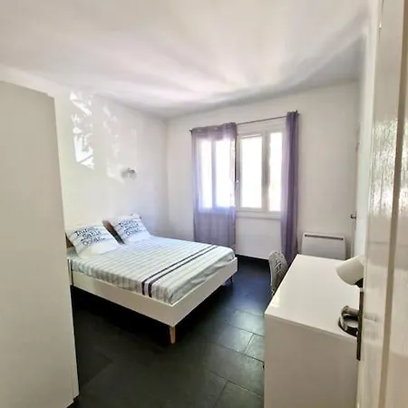 Cosy : 3 Апартаменты *