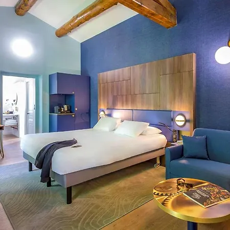 Отель Mercure Centre Bompard La Corniche Марсель