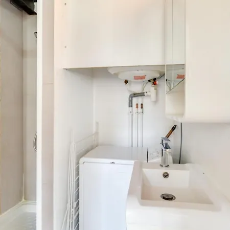 Superb With Mezzanine By Keeper * Marselha