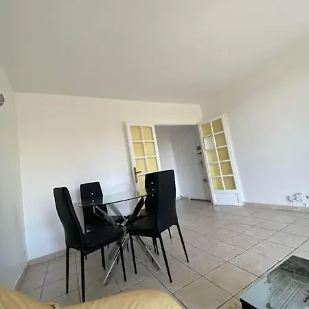 15eme Apartment