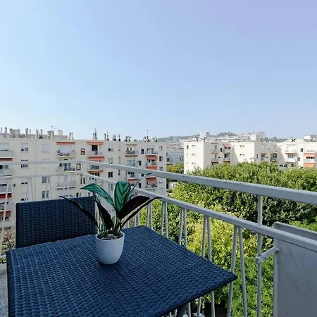 T4 Avec 3 Et Balcon A Mazargues Apartment