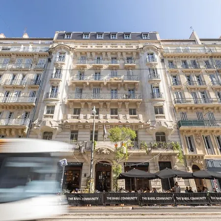 The Babel Community - Republique - Joliette Hotel