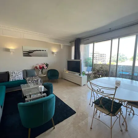 130m2 De Standing, 5min Plages Et Stade, Parking Gratuit, 5e Et Dernier Etage Avec Ascenseur, Vue Montagne 公寓 *