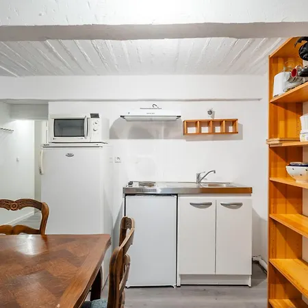 Apartment Central, 2 Chambres, Charmant.