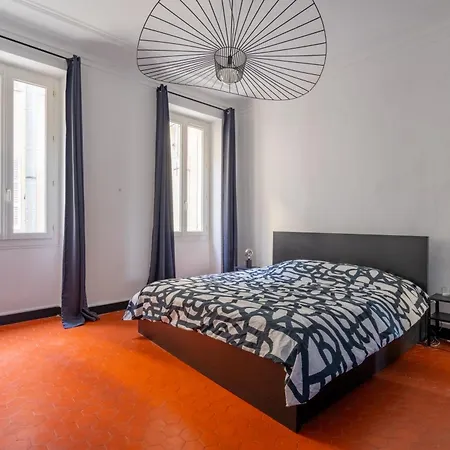 Apartament De Charme Au Coeur De La Plaine By Weekome Marsylia